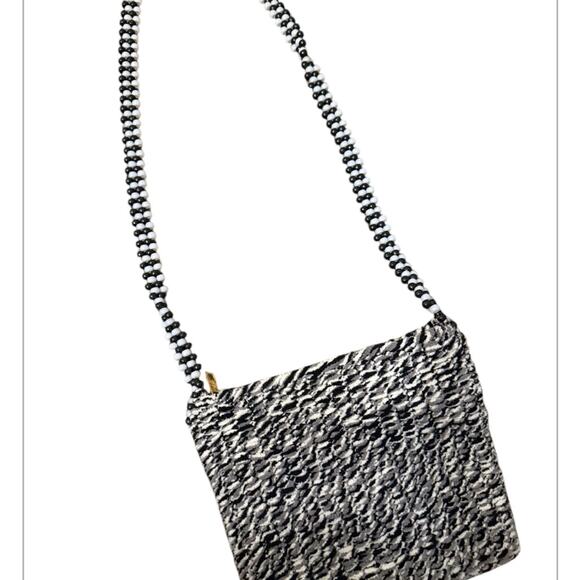 Black and white soft Hannah beaded strap - Picture 2 of 5